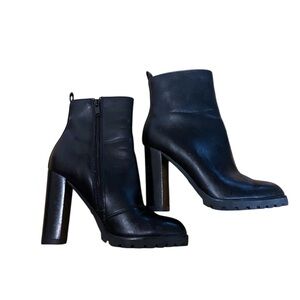 Black booties forever 21
